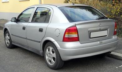 uusi Opel Astra Hatchback