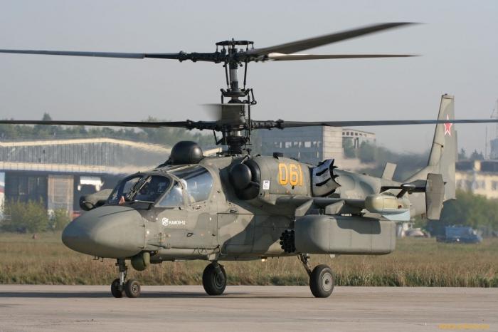 Ka-52 "Alligator" - henkisen tuen helikopteri